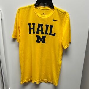 Nike Men's Yellow Hail Graphic Tee